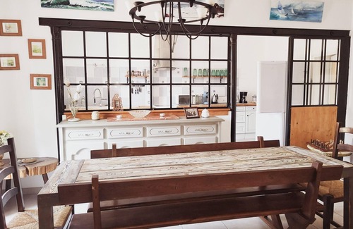Saint-Ambroix House | Bright apartment in Saint Ambroix near amenities