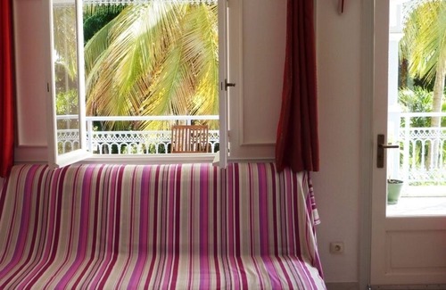 Saint-Francois Apartment | Bright apartment with large terrace and swimming pool HABITATION SAINTE MARTHE