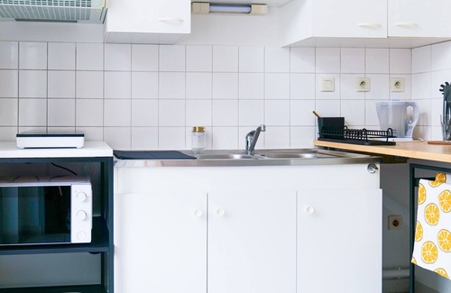 Downtown Angers Apartment | Bright apartment ideally located in the center of Angers