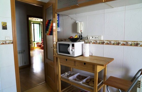 Barrio de La Latina House | Bright apartment in the heart of Madrid