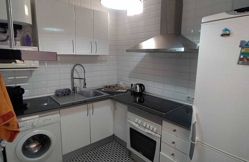 El Cabanyal Condo | Bright Apartment La Marina in Valencia