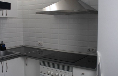 El Cabanyal Condo | Bright Apartment La Marina in Valencia