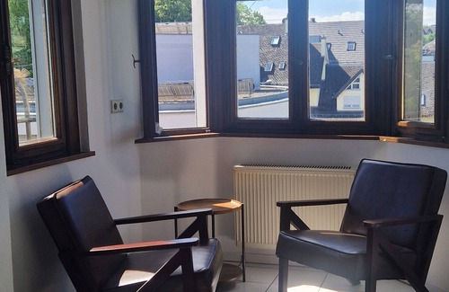 Montabaur House | Bright apartment near ICE train station
