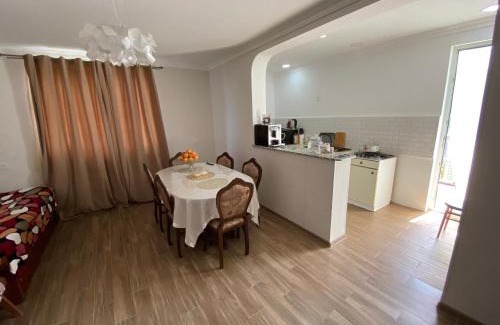 Gurjaani Apartment | Bright apartment near Gurjaani Culture and Recreation Park free Parking