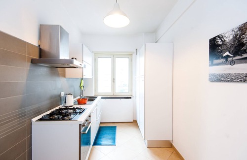 Casal Bertone Apartment | Bright apartment near the Center and University