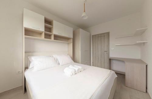 Koper Apartment | Bright Apartment