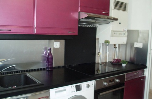 10th Arrondissement Apartment | Bright apartment, terrace and parking