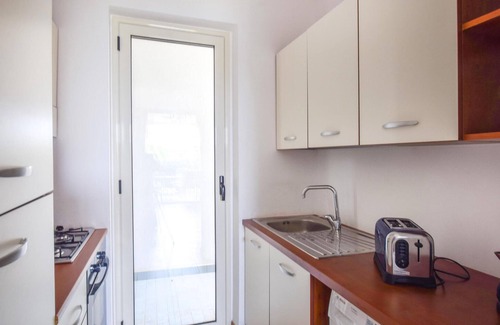 Isca Marina Apartment | Bright apartment with sea view, located on the east coast of Calabria.