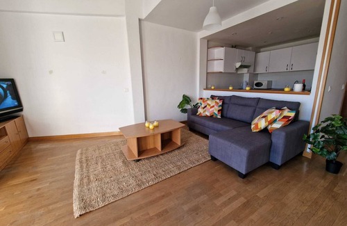 Algete Apartment | Bright apartment with terrace