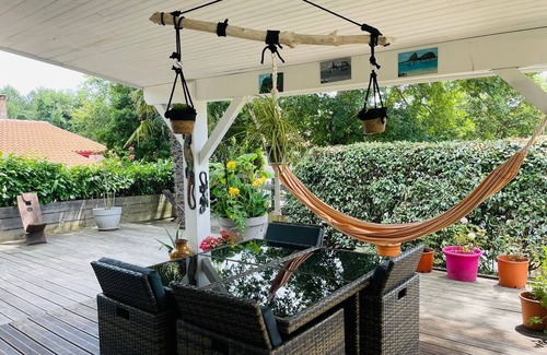 Labenne Apartment | BRIGHT APARTMENT WITH TERRACE AND PERGOLA