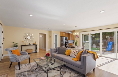Concord House | Bright & Breezy Concord Getaway w/Full Home Access