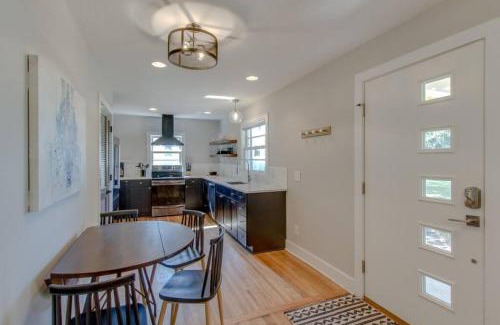 Franklin House | Bright Bungalow Country Dream Retreat