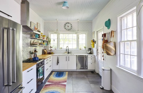 Brookhaven House | Bright & Charming Artist's House in Bellport, NY
