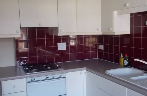 West Kensington Apartment | Bright, cheerful, comfortable 2-bedroom Kensington Flat