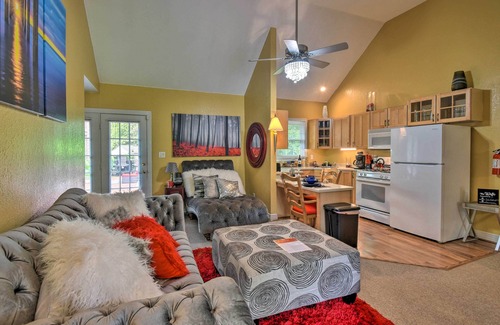 Western Branch North Cottage | Bright Chesapeake Home Near Shopping & Dining