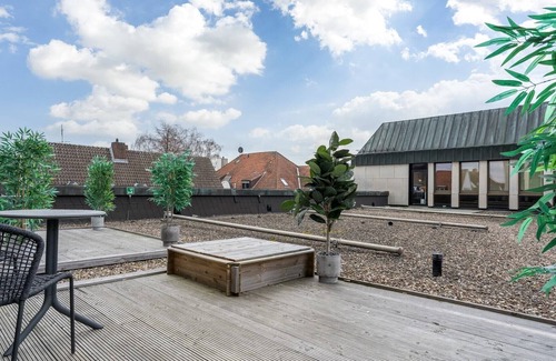 Lippstadt Apartment | ☆BRIGHT: City Center for 4 | Kitchen | RoofTerrace