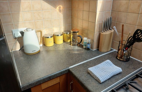 New Town House | Bright City Centre Apartment