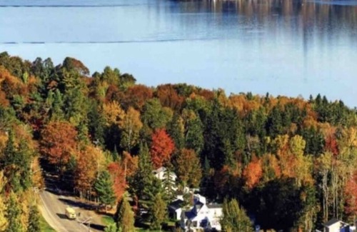 Grand Bay-Westfield House | Bright, clean, spacious unit in the upper level of executive home