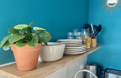 Saint-Fargeau Apartment | Bright cocoon a stone's throw from Gambetta