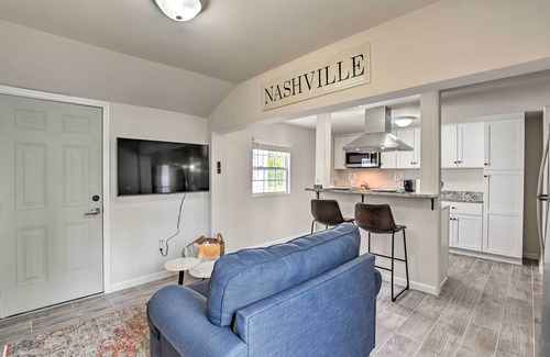 Columbia House | Bright Columbia Home: 47 Mi to Dtwn Nashville