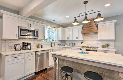Cornwall-on-Hudson House | Bright Cornwall-On-Hudson Vacation Rental!