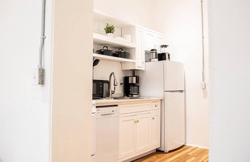 Barrio Historico Apartment | ✺ Bright & Cozy 1BR Located Steps from Downtown ✺