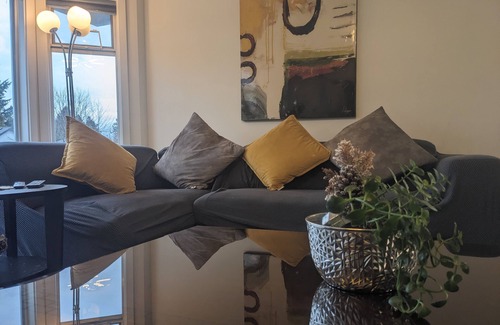 Pitt Meadows House | Bright Cozy House in the Middle of Everything! - Pitt Meadows