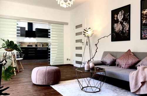 Kamenz Apartment | Bright design apartment at the foot of the Hutberg