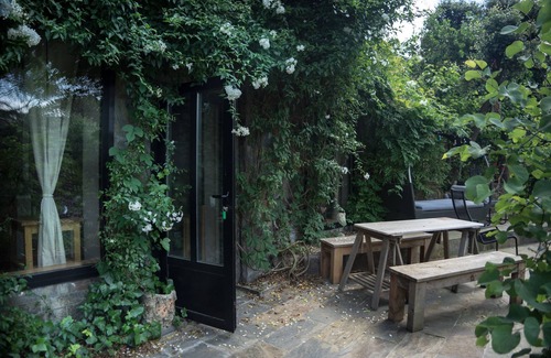 Torrelles de Llobregat Apartment | Bright duplex apartment, surrounded by pine forest, pets welcome
