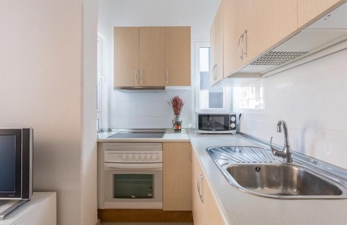 Las Palmas de Gran Canaria Apartment | Bright with terrace next to the beach