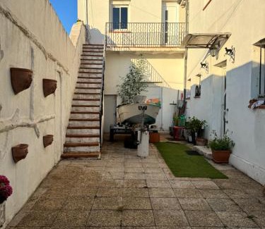 Sainte-Anne Apartment | Bright Family Loft in Marseille 120 m2 3 Bedrooms