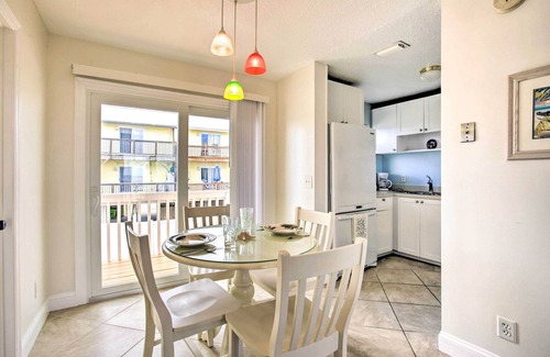Fernandina Beach House | Bright Fernandina Beach Townhome: Walk to Ocean!