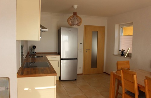 Auerbach Condo | Bright, friendly apartment perfect starting point for excursions