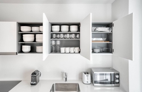 Gundeldingen Apartment | Bright Gundeldingen 4 Room w/Storage, nr Basel Main Stn, by Blueground