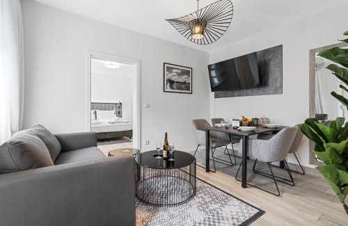 Herzogenaurach Apartment | BRIGHT Herzogenaurach Zentrum
