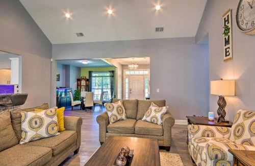 Hopkins House | Bright Hopkins Home with Game Room and Fire Pit!