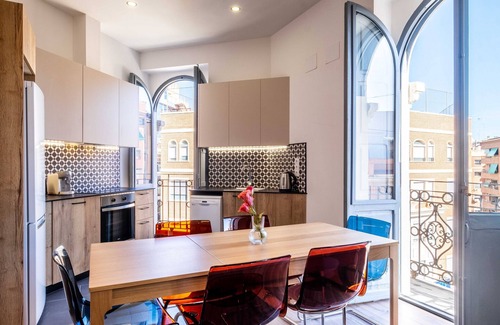Morvedre Apartment | Bright House with Warm and Friendly Vibes