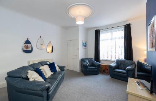 Hartlepool Apartment | Bright House