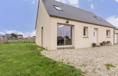 Cotentin Peninsula Cottage | Bright house near Norman coast, golf nearby