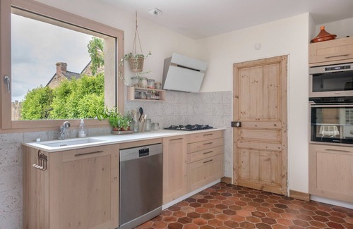 Nivillac Ski Chalet | Bright house with large terrace in La Roche-Bernard