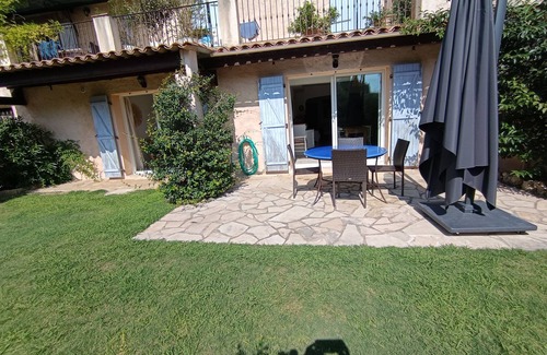 Le Rouret House | Bright house with private pool perfect family vacation
