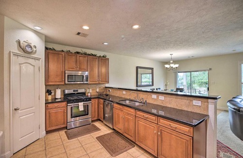 Humble House | Bright Humble Home with Patio and Charcoal Grill!