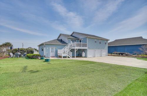 Sea Scape House | Bright Kitty Hawk Home with Hot Tub, Walk to Beach!