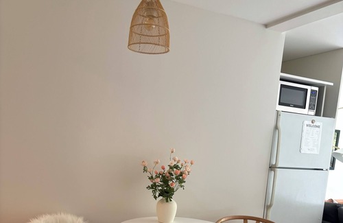 Nelson House | Bright Lakeside Retreat: King Bed & Willow Views