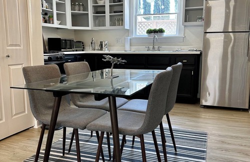Willmore House | Bright Little House