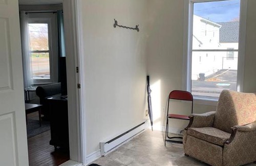 Saint John Apartment | Bright lovely 3 bedrooms entire house