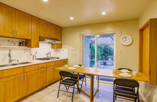 Parkside Condo | Bright & modern 2 BEDS NEAR SF Zoo | Easy Parking
