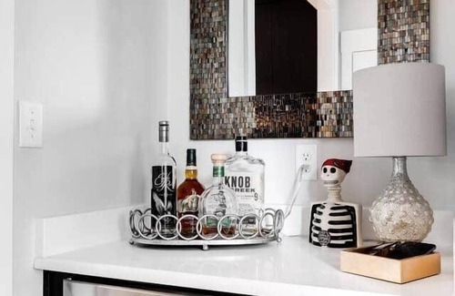 Church Hill House | Bright & Modern 3BR | Walk to Dining and Park