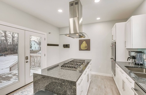 Presque Isle Cottage | Bright & Modern Home: 2 Mi to Presque Isle Airport