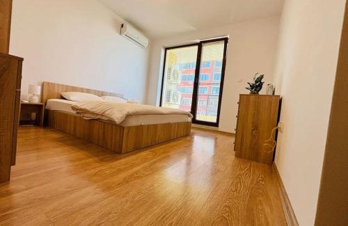 Sofia City Center Apartment | Bright New Apartment With Parking At The Center!
